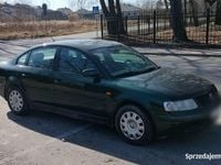 Używany VW Passat 1997 Zielony Sedan/Limuzyna