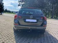 Używany Opel Astra 2011 Szary Kombi