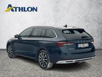 Używany Skoda Octavia 190 KM (139 kW) 2022 Niebieski (metalik) Kombi