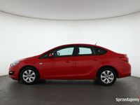 Używany Opel Astra 140 KM (102 kW) 2015 Czerwony Sedan/Limuzyna