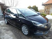 Używany Opel Zafira Edition 130 KM (95 kW) 2018 Czarny (metalik) Minivan