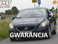 Używany Volvo V40 115 KM (84 kW) 2014 Granatowy Kombi
