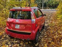 Używany Microcar M.Go 20 KM (14 kW) 2013 Czerwony Hatchback