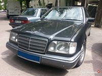 używany Mercedes E300 coupe 1992 rok