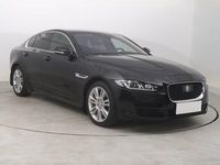 Używany Jaguar XE 241 KM (177 kW) 2016 Czarny Sedan/Limuzyna