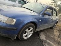 Używany VW Passat 110 KM (80 kW) 1998 Niebieski Kombi
