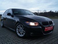 Używany BMW 320 184 KM (135 kW) 2011 Czarny Sedan/Limuzyna