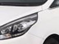 Używany Kia Carens 141 KM (103 kW) 2016 Biały Minivan