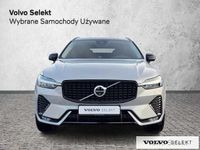 Używany Volvo XC60 250 KM (183 kW) 2025 Srebrny SUV