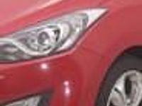 Używany Hyundai i30 128 KM (94 kW) 2013 Czerwony Hatchback