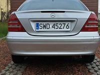 używany Mercedes 200 200 CDICDI