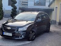 Używany Chevrolet Cruze 130 KM (95 kW) 2013 Czarny Kombi
