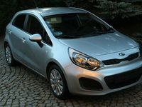 używany Kia Rio Benzyna Nawigacja Kamera 134 tys km 5 drzwi III (2011-)