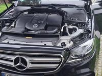 Używany Mercedes E220 AMG 194 KM (142 kW) 2016 Czarny Sedan/Limuzyna