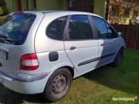 używany Renault Scénic 1,9 DCI manualna skrzynia, dizel, zimówki