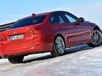Używany BMW 320 Efficient Dynamics 163 KM (119 kW) 2015 Czerwony Sedan/Limuzyna
