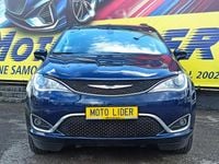 Używany Chrysler Pacifica 2017 Granatowy Minivan