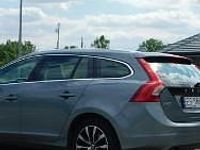 używany Volvo V60 I z Gwarancją_BLiS_LCD Zegary_Skóra Fotele Profilowane_