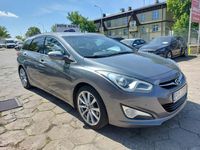 Używany Hyundai i40 136 KM (100 kW) 2011 Szary Kombi