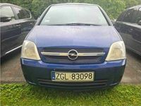używany Opel Meriva Syndyk sprzeda samochód 2004 r.