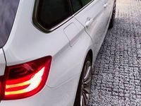 Używany BMW 328 Luxury Line 245 KM (180 kW) 2014 Biały Kombi