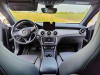 Używany Mercedes CLA250 2017 Czarny Sedan/Limuzyna