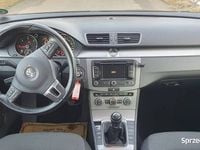 Używany VW Passat 2012 Brązowy Sedan/Limuzyna