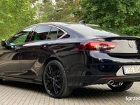 Używany Opel Insignia OPC 205 KM (150 kW) 2018 Granatowy Sedan/Limuzyna