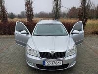 Używany Skoda Octavia 2011 Srebrny Kombi