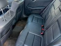 używany Mercedes E350 E klasa W212 CDI V6 265 km Avantgarde Mały PRZEBIEG
