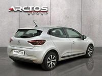Używany Renault Clio V 2022 Srebrny Hatchback