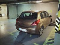 Używany Nissan Tiida 2009 Żółtozłoty Hatchback