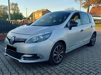 Używany Renault Scénic III 130 KM (95 kW) 2014 Srebrny (metalik) Minivan