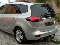 używany Opel Zafira 2.0 diesel 165 KM rok 2013 bezwypadkowy