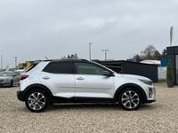Używany Kia Stonic 120 KM (88 kW) 2020 Srebrny (metalik) SUV
