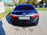 Używany Toyota Corolla 132 KM (97 kW) 2017 Czarny Sedan/Limuzyna