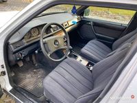 używany Mercedes E300 W124 D 1988 Bardzo ładny