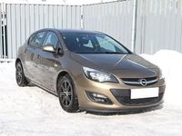 Używany Opel Astra 116 KM (85 kW) 2013 Brązowy Hatchback