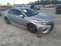 Używany Toyota Camry 203 KM (149 kW) 2019 Srebrny Sedan/Limuzyna