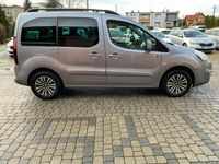 używany Peugeot Partner 1.6dm 100KM 2016r. 55 000km