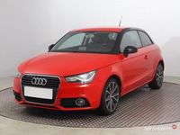 Używany Audi A1 2010 Czerwony Hatchback