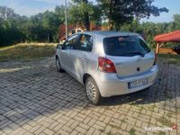 używany Toyota Yaris 1.3 polski salon