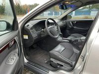 Używany Volvo S60 200 KM (147 kW) 2001 Srebrny Sedan/Limuzyna