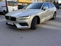 używany Volvo V60 momentum biznes automat navigacja 2xPDC , Kamera