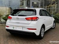 Używany Hyundai i30 Classic 110 KM (80 kW) 2021 Biały Hatchback