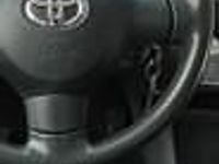 Używany Toyota Aygo 68 KM (50 kW) 2010 Biały Hatchback