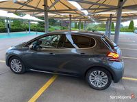 używany Peugeot 208 full wersja