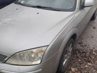 używany Ford Mondeo HB LIFT 2005 bez grama rdzy bardzo zadbany