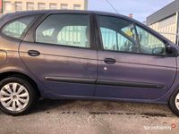 używany Renault Scénic 2.0 Benzyna 2000r.