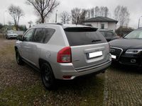 używany Jeep Compass 2.1dm 136KM 2012r. 220 000km